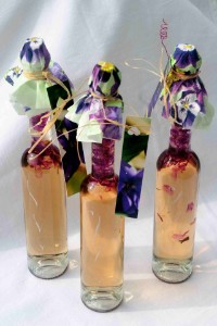 Wildblüten-Veilchenbasamico von FeineNatur Wildblüten-Veilchenbasamico von FeineNatur